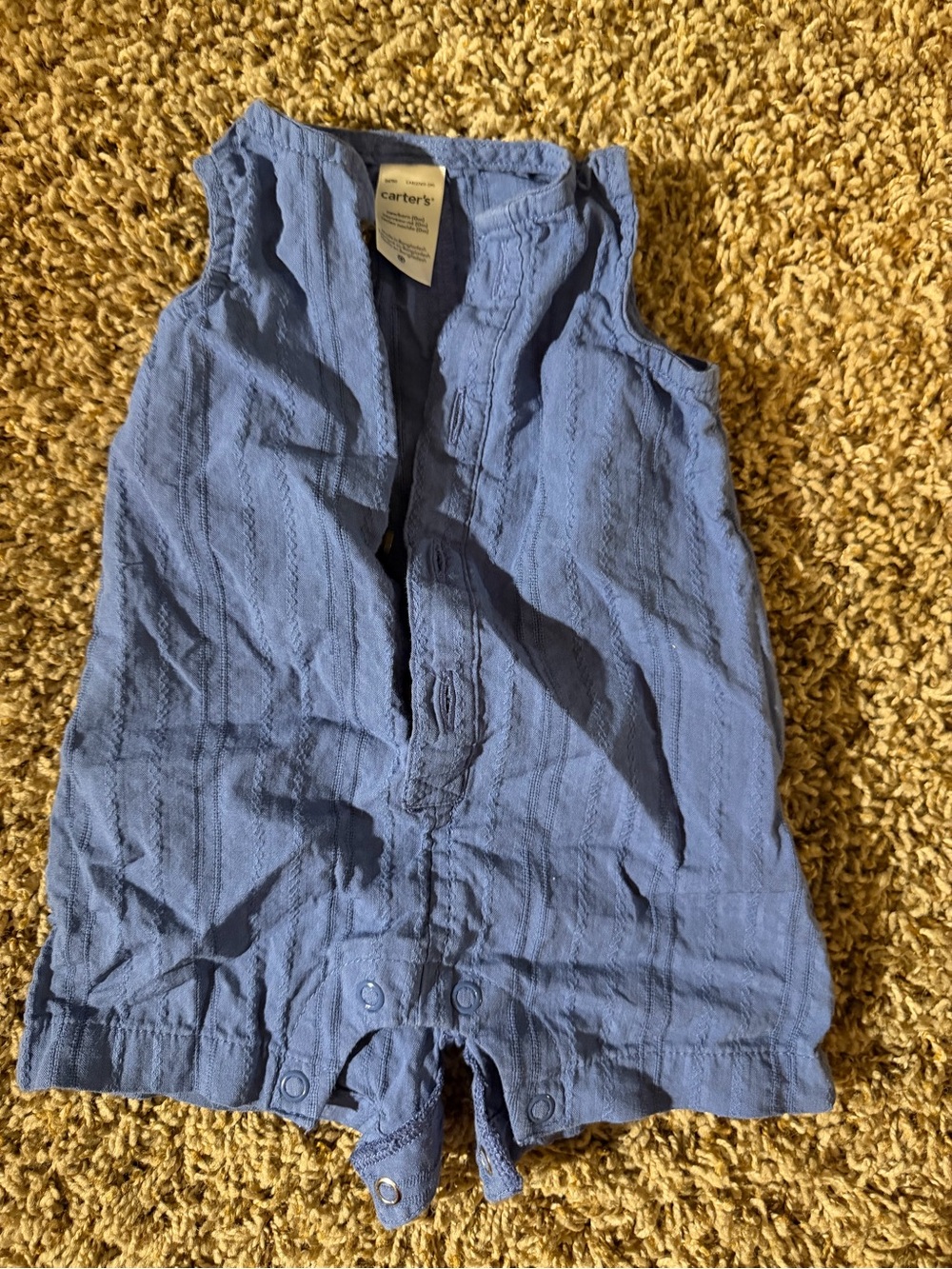 Carter's baby outfit